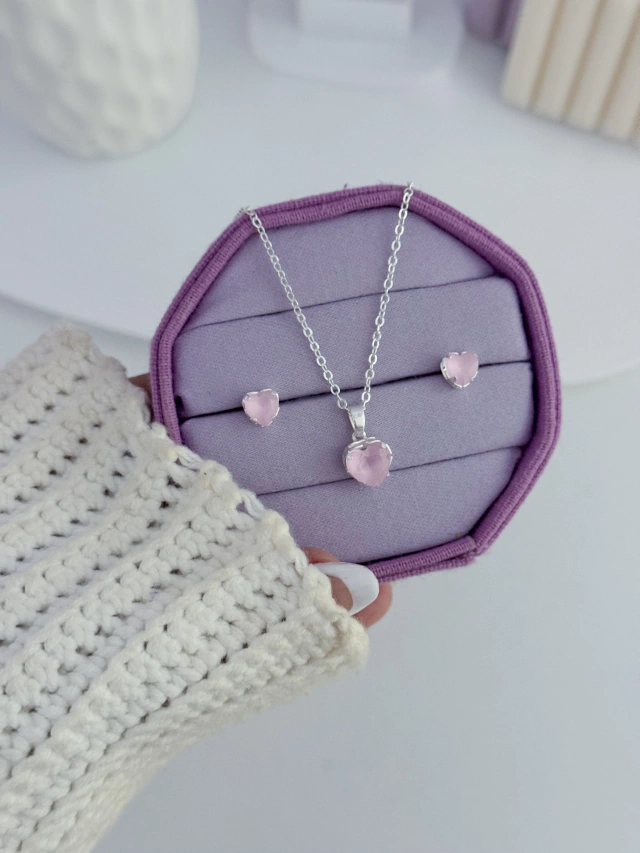Conjunto coração rosa